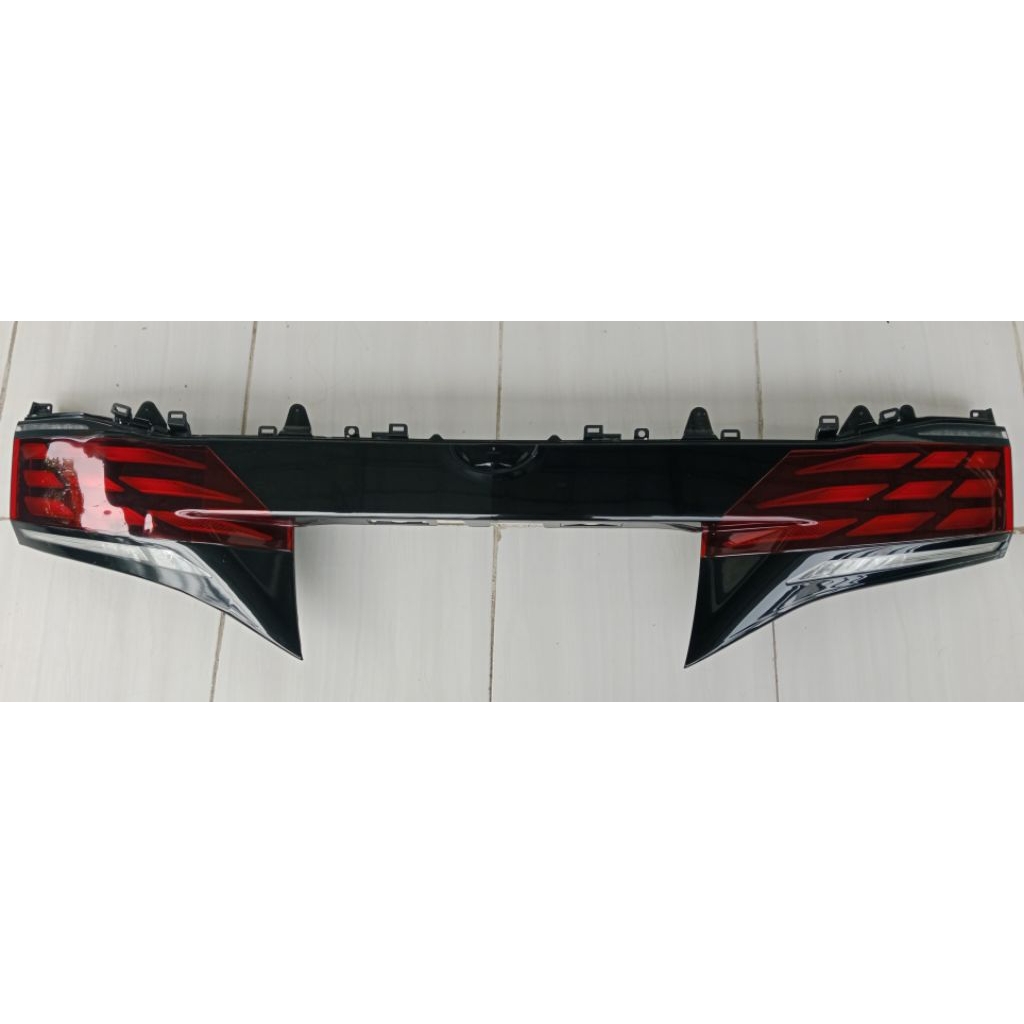 LAMPU BAGASI ALPHARD 2025.