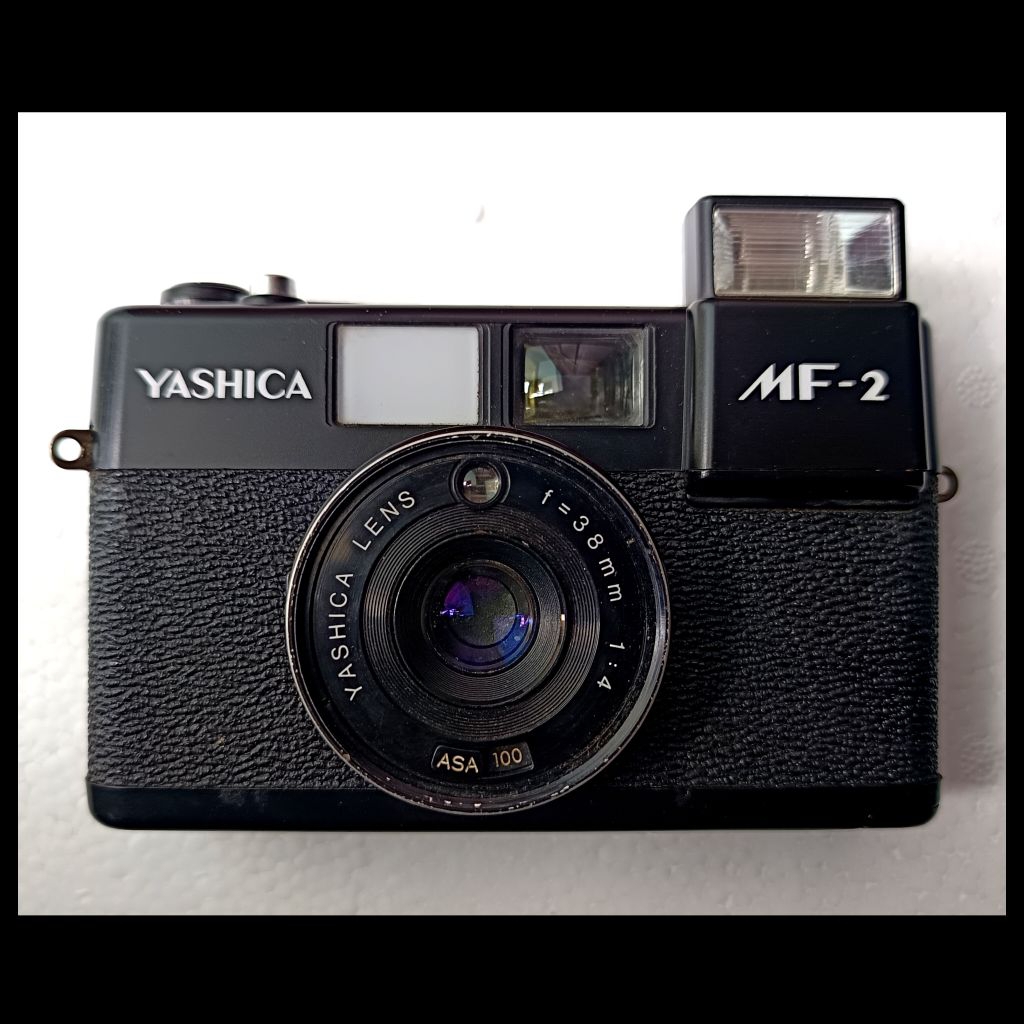 kamera analog yashica MF2