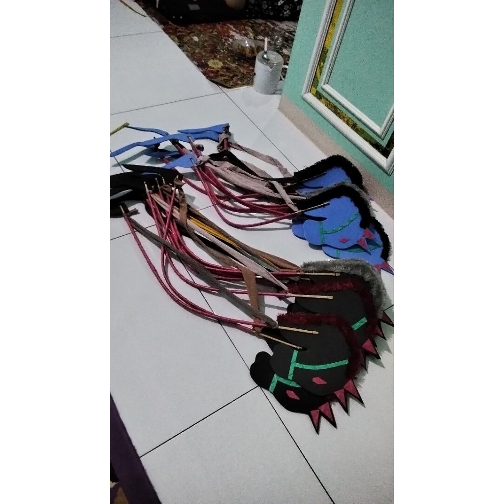 mainan kuda lumping / mainan tradisional kuda lumping