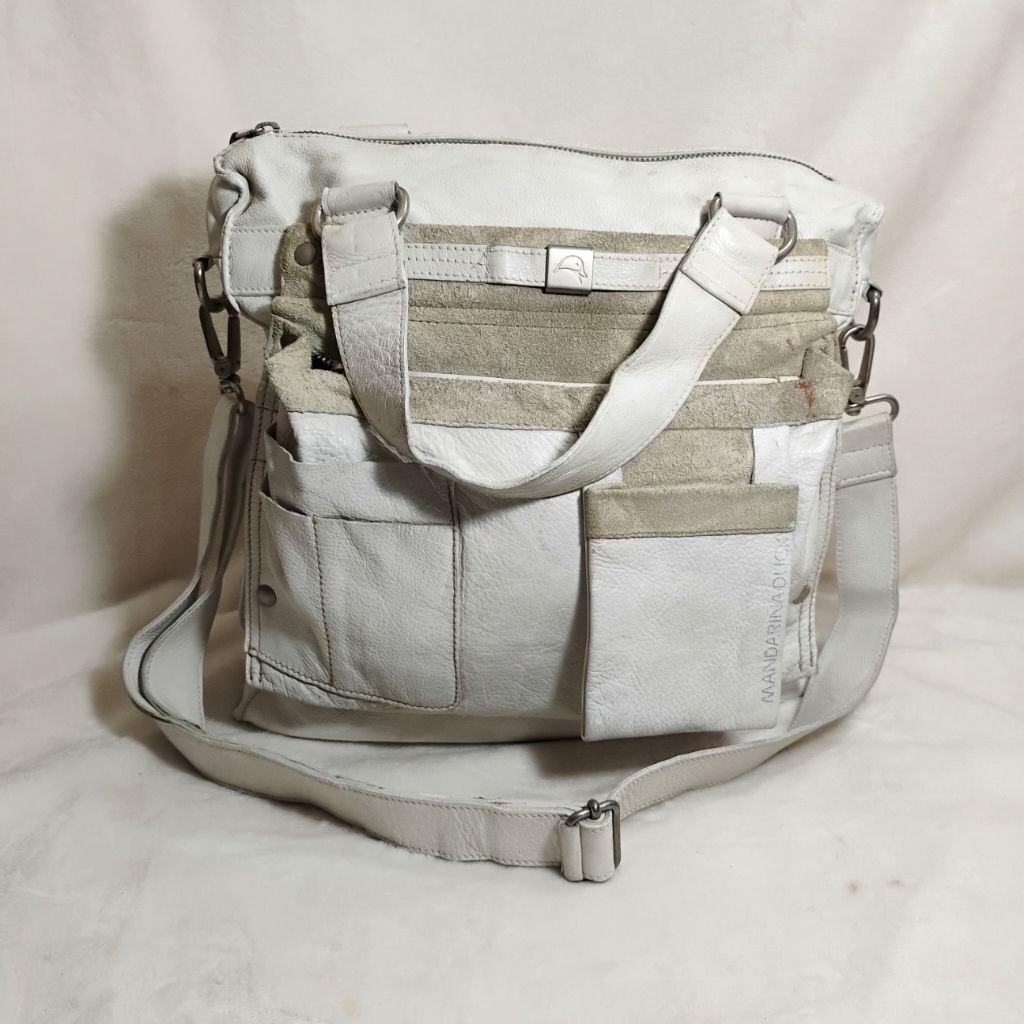 [PRELOVED] Tas kulit Kulas slempang shoulder lengkap talpan Putih - MANDARINA DUCK