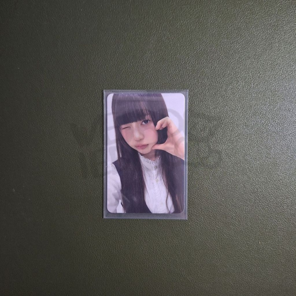 HEARTS2HEARTS OFFICIAL TRADING CARD TC FOUR HEARTS CLUB FHC H2H SELFIE SELCA YEON