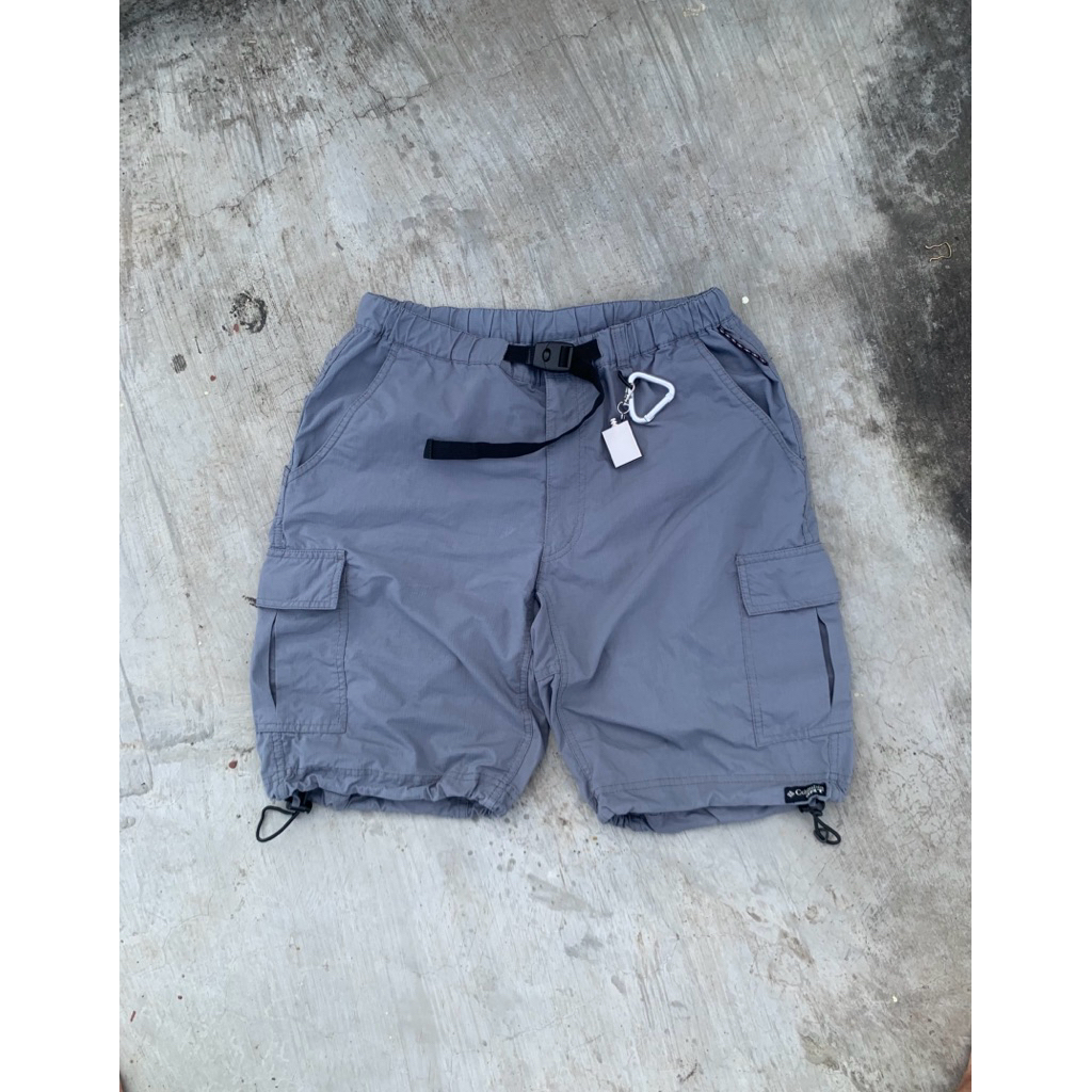 columbia short cargo