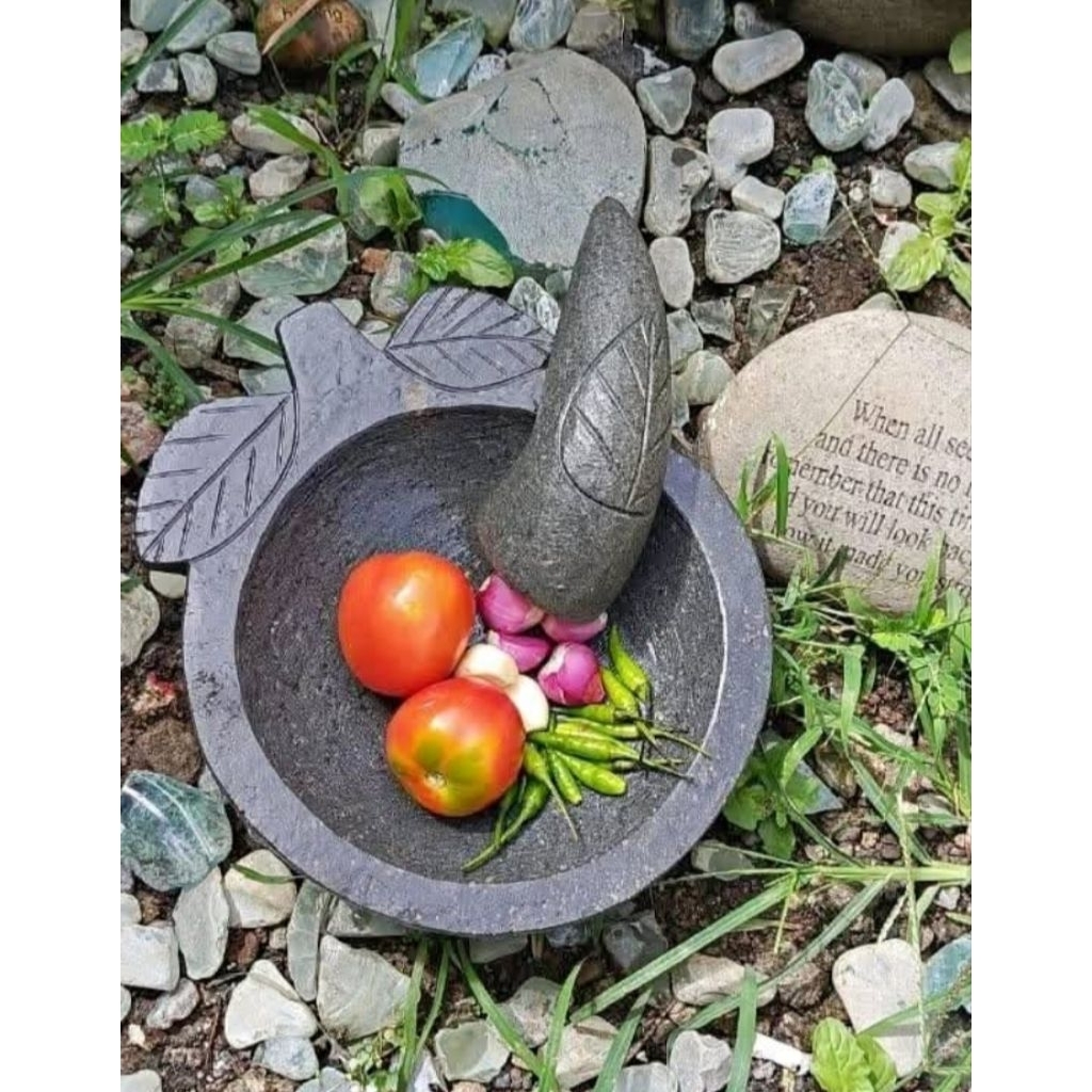 COBEK BATU ASLI KARAKTER 20CM