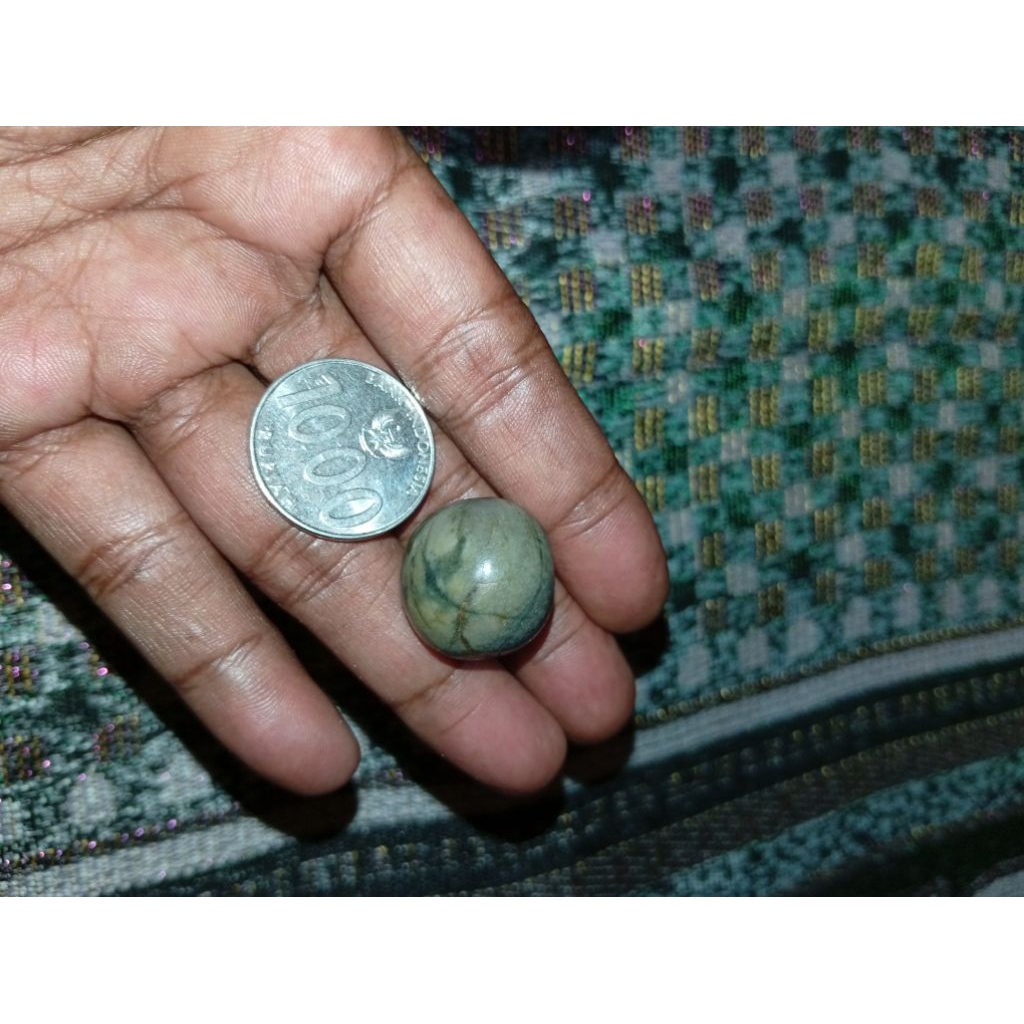 batu antik temuan alam