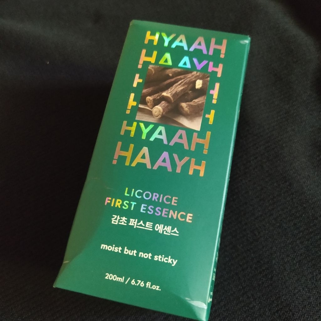 Hyaah Licorice First Essence