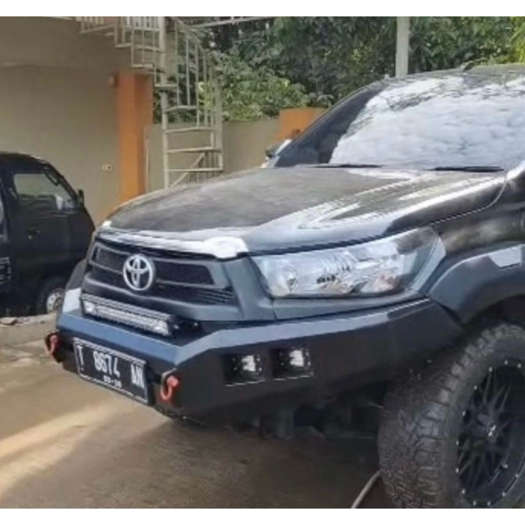 Bumper depan hilux Rocco dan Revo