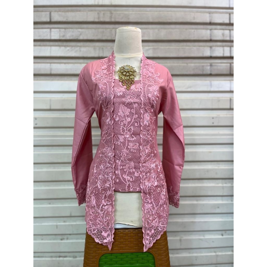 Kebaya Encim Kutu Baru Bordir Bahan Katun Toyobo