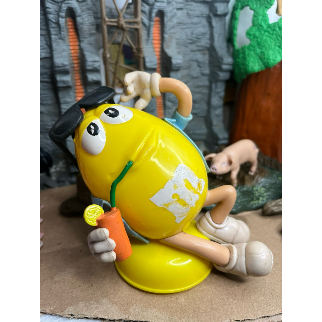 Mainan MNM Figur M&M