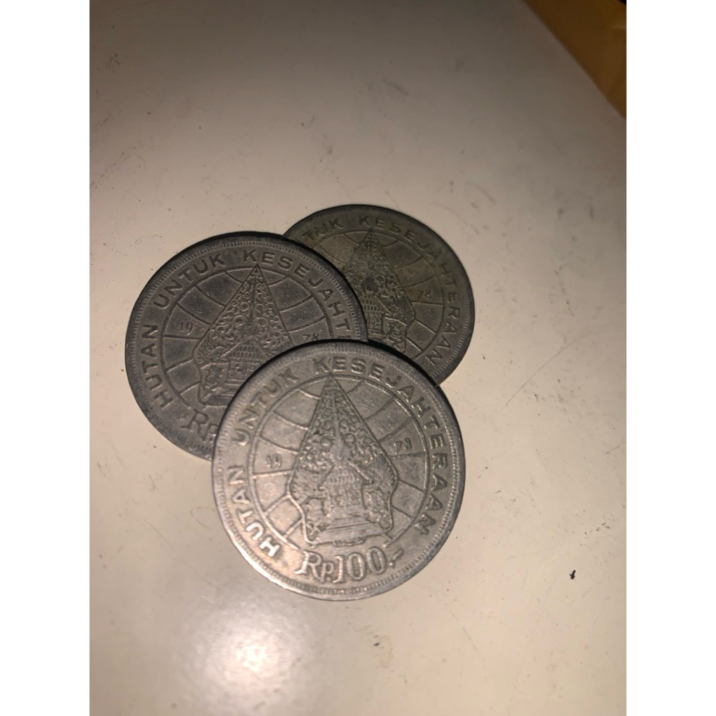 uang koin 100 rupiah wayang 1978