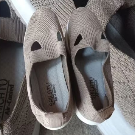 SAILATU sepatu rajut