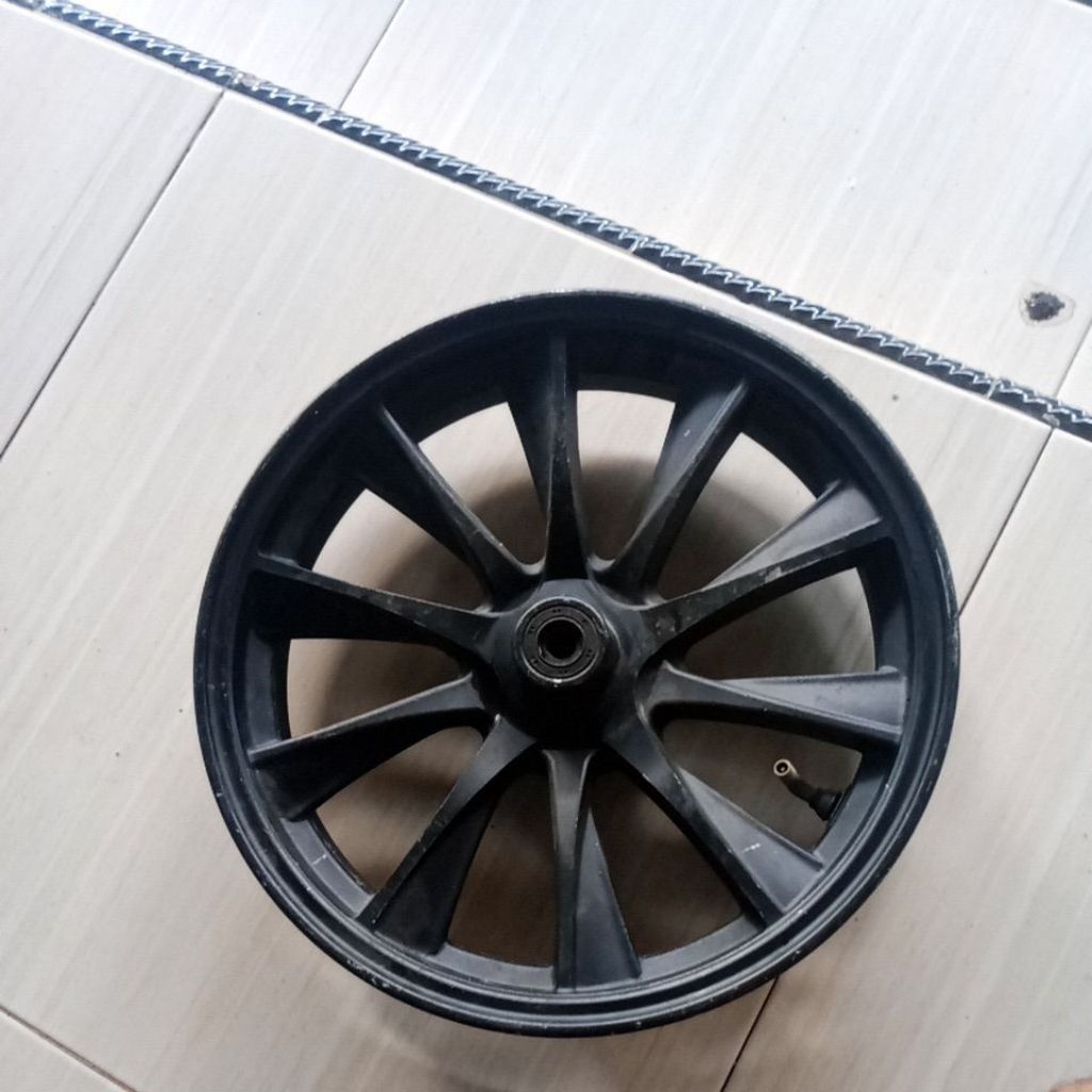 pelek velg depan motor listrik smoot zuzu original ring 12×2.15 copotan