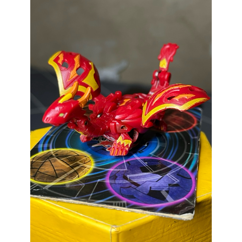 bakugan dharak pyro rare