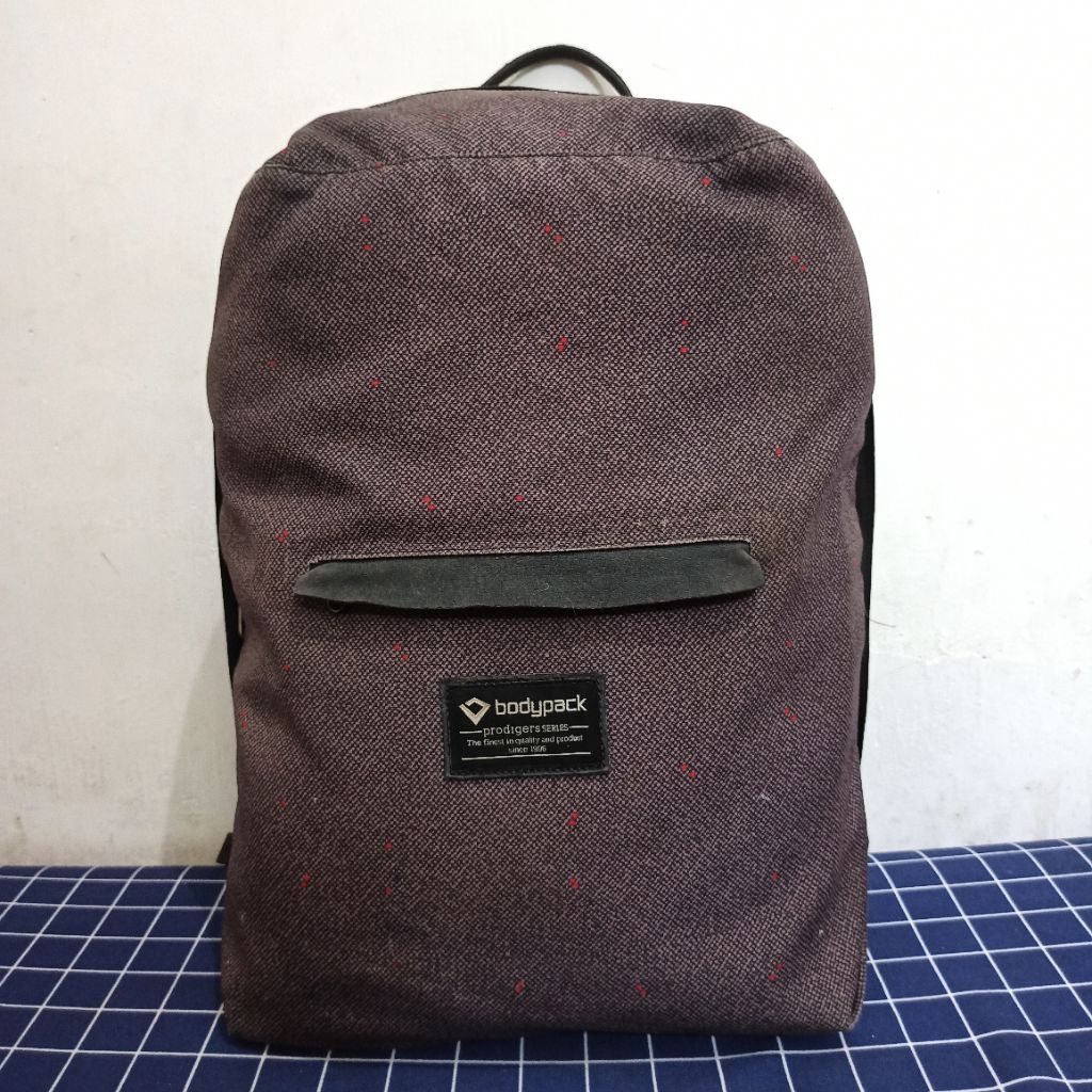 Tas Punggung Backpack Bodypack Preloved