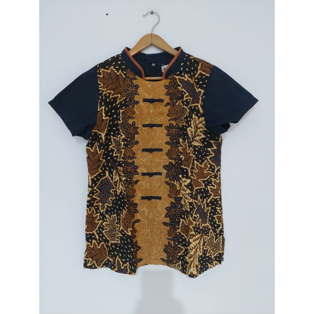 Blus Batik Kultur Dea Valencia