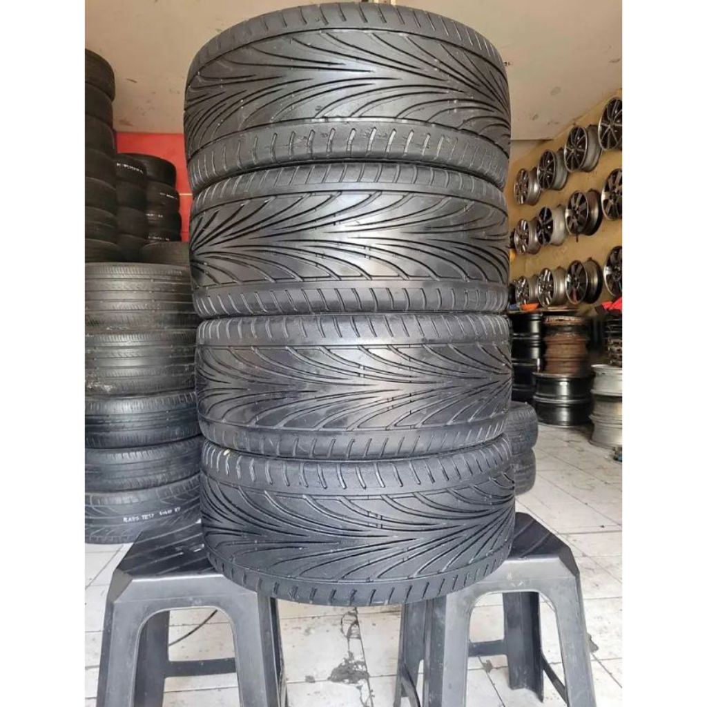 Ban mobil Uk 215/35 ring 18 Ban mobil berkualitas copotan Tubeless ring 18