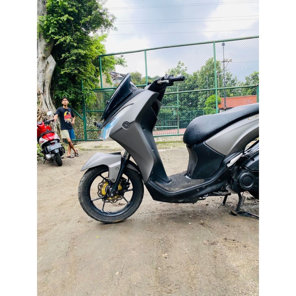 yamaha Lexi std 125cc bluecore fi 2021