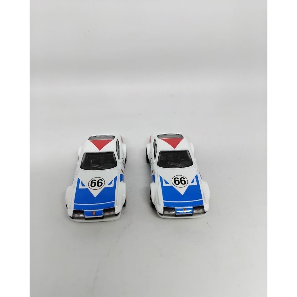 hotwheel ferrari GTB Loose Unrivet / Unspun