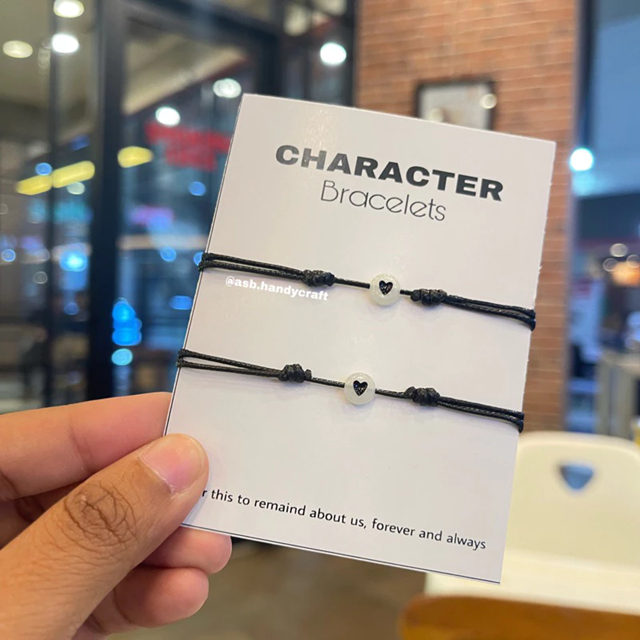 Gelang Couple (2pcs) Tali Hitam Bulat Putih Gambar Hati Hitam Putih Unisex Gelang Pasangan Dapat 2pc