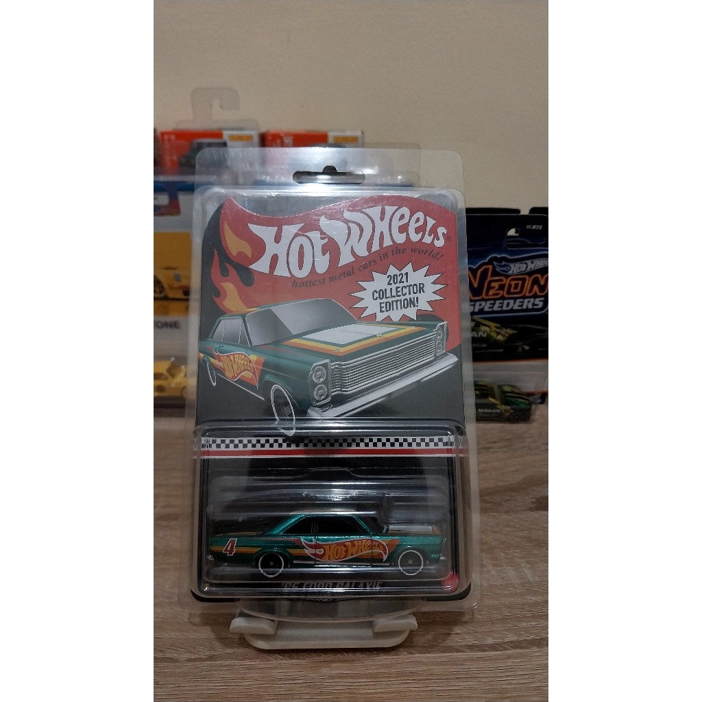 Hot Wheels 2021 Collector Edition '65 Ford Galaxie