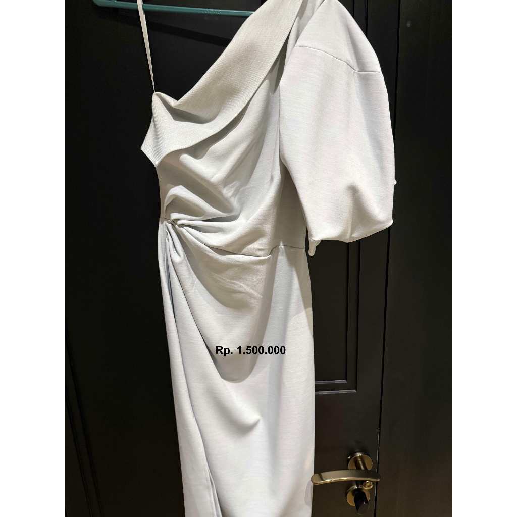 peggy hartanto grey dress