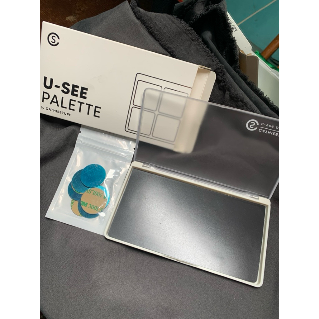 PALETTE CATHIESTUFF UKURAN MEDIUM