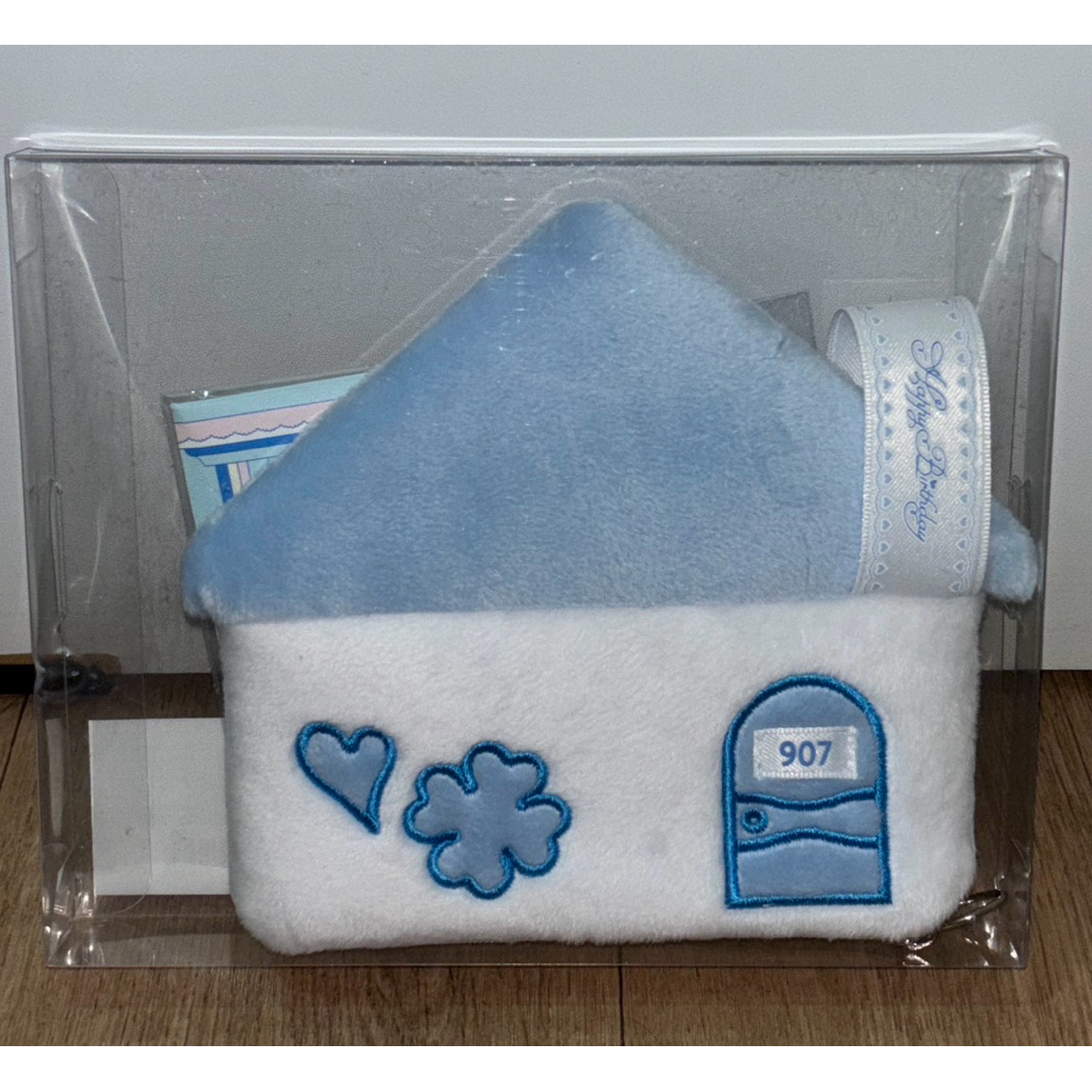 Hearts2Hearts Style MD Birthday Pouch Jiwoo