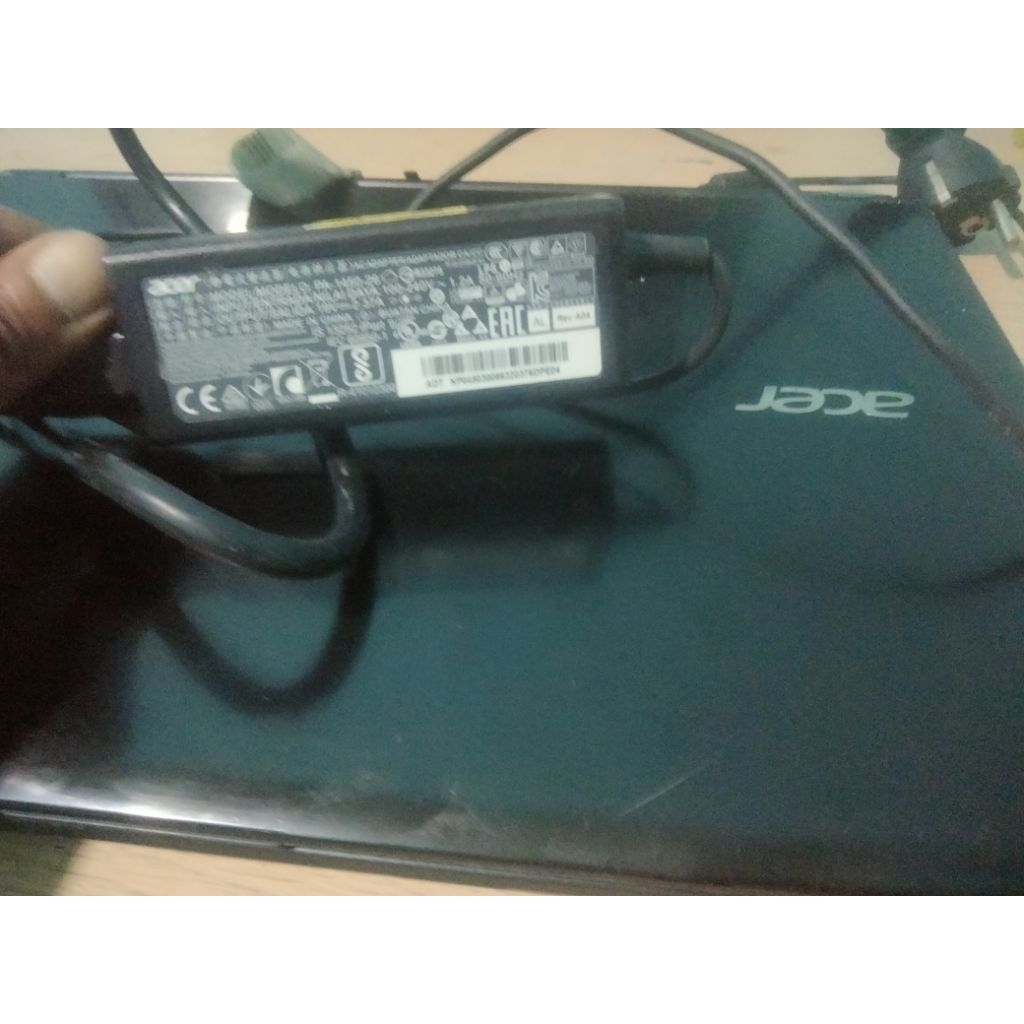 Laptop Acer TravelMate P466 Matot