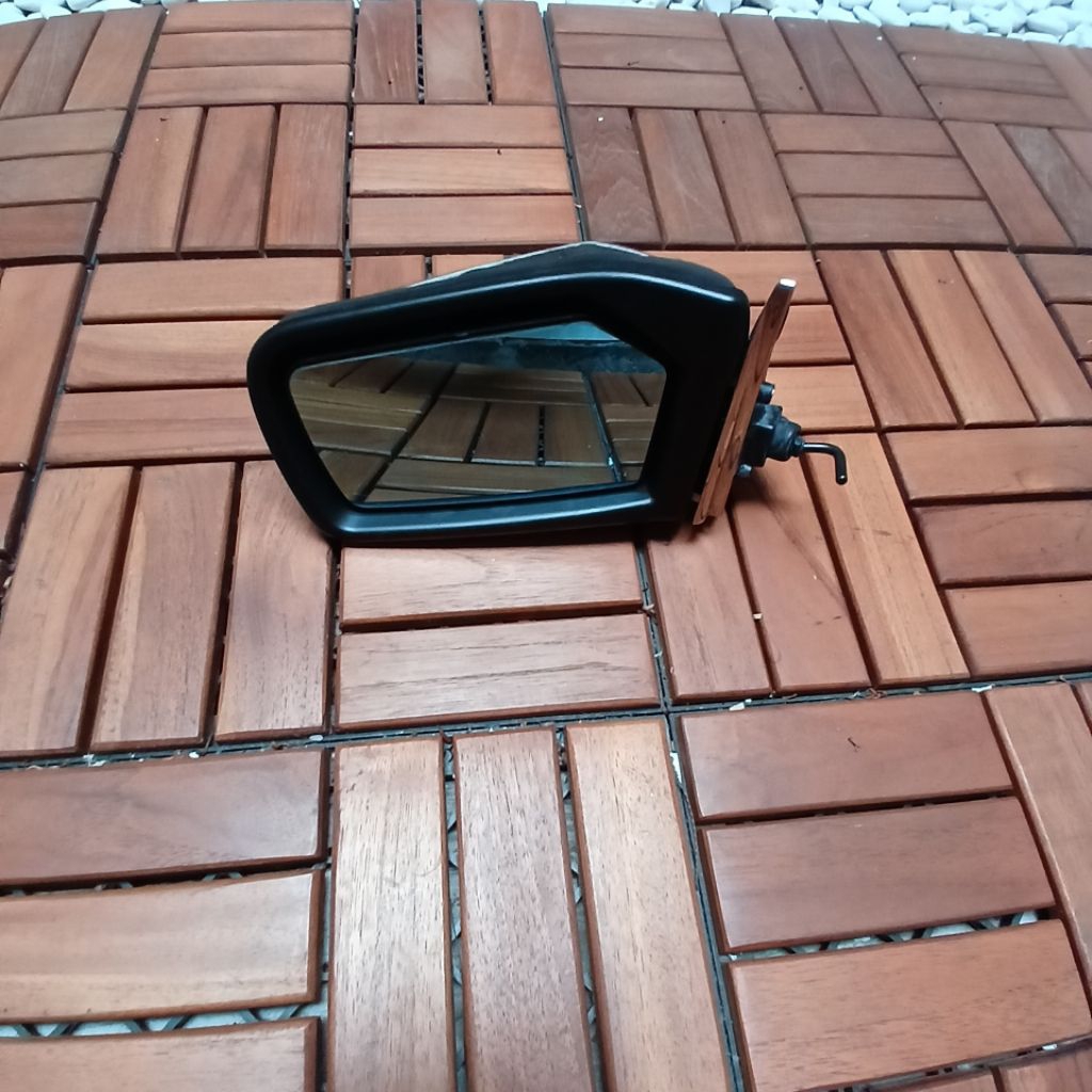 Spion W115 Kiri Mercedes Benz