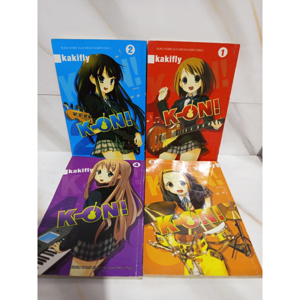 Komik K-ON Set 1-4 Original - Kakifly