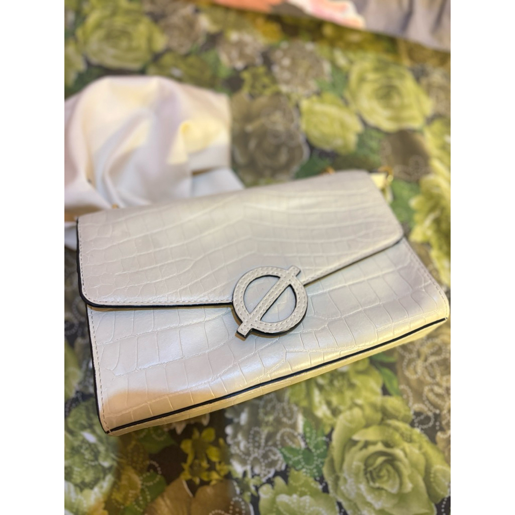 ROUNN MINDY SIZE 24 DAISY