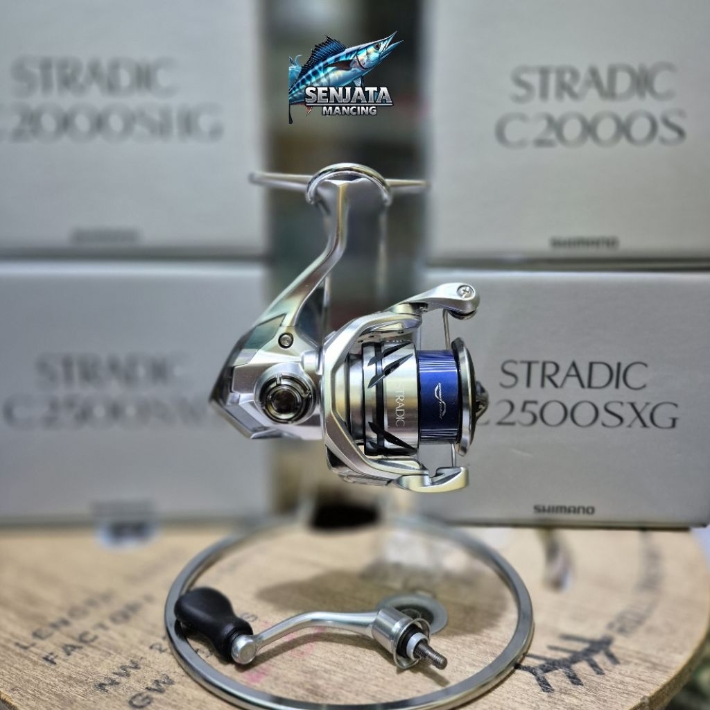 Shimano STRADIC FM