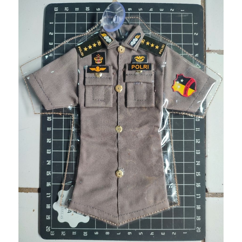 Miniatur Baju Polri Tempelan / Gantungan Kaca Mobil