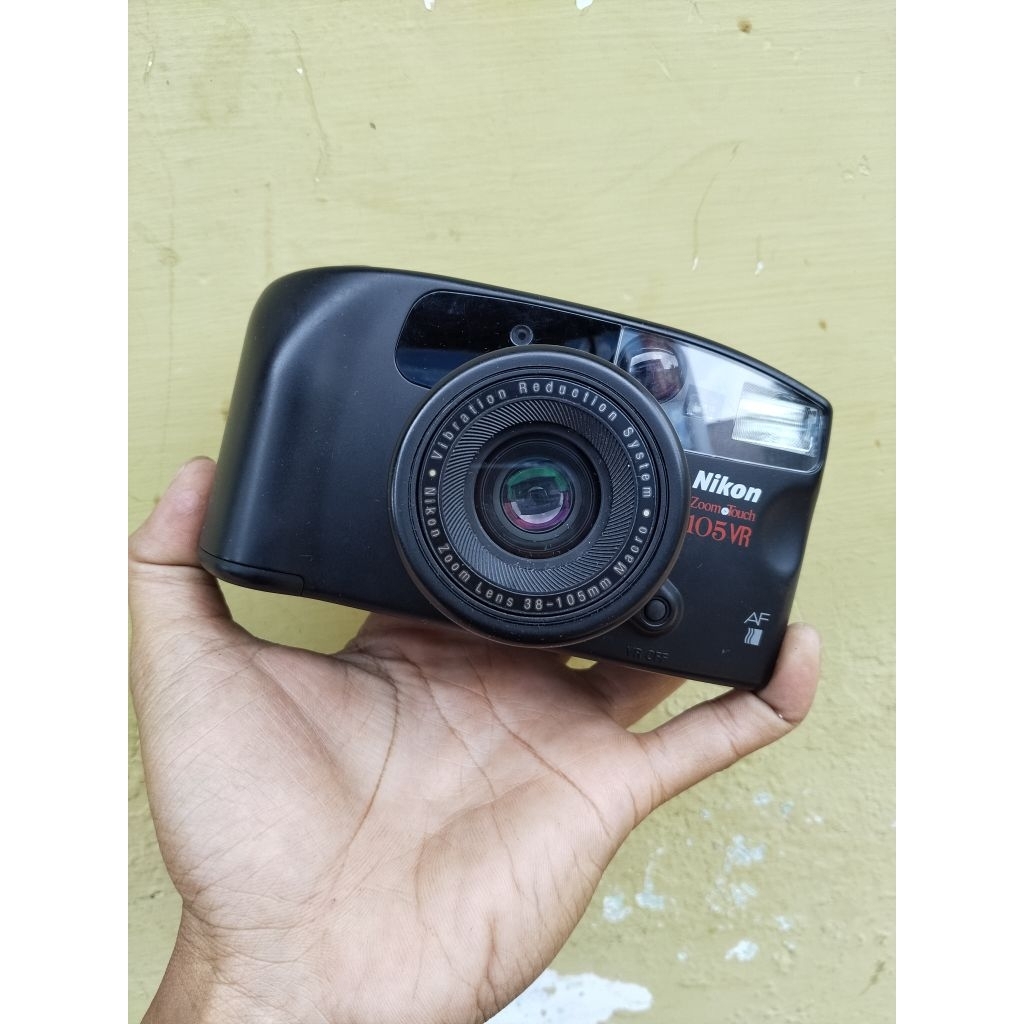 kamera camera film analog nikon zoom touch 105 vr