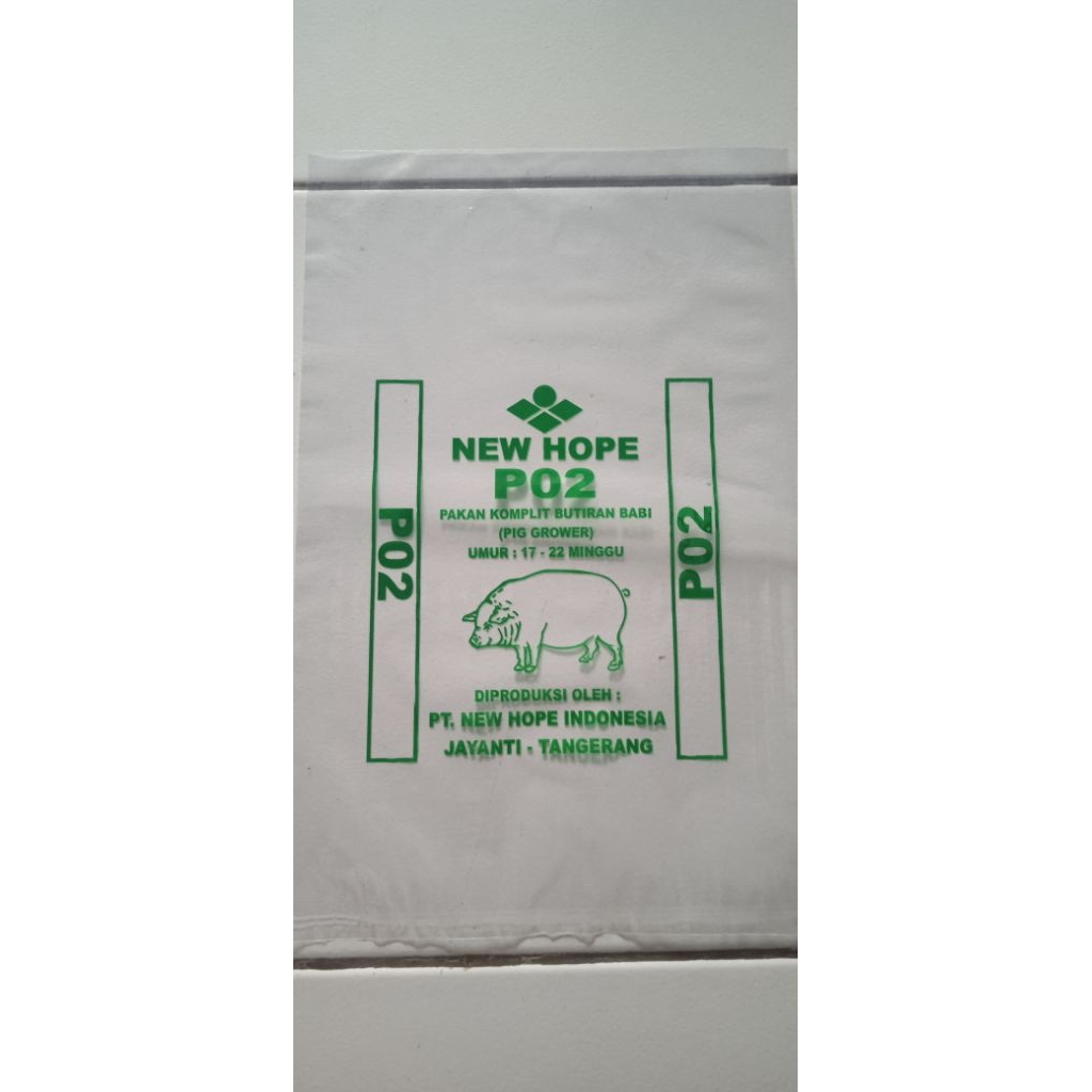 Plastik kemasan 1 kg pur babi new hope P02 isi 50 lembar