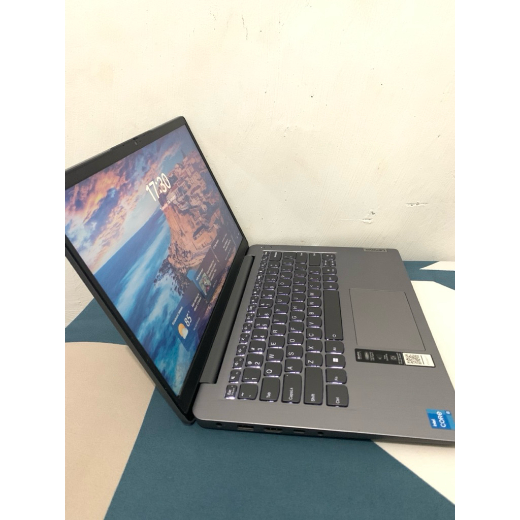 SECOOND LENOVO IDEAPAD SLIM 3 CORE i3 GEN 12