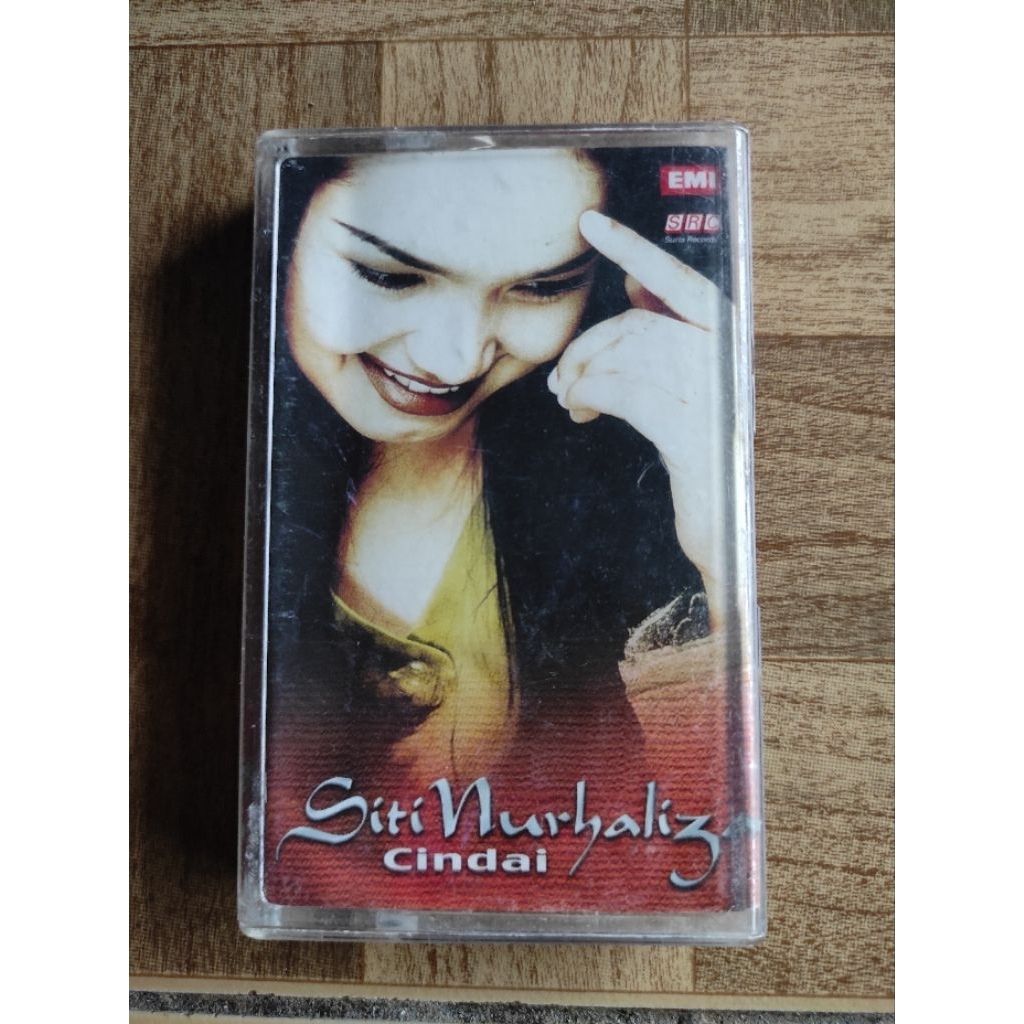 kaset pita SITI NURHALIZA "cindai"