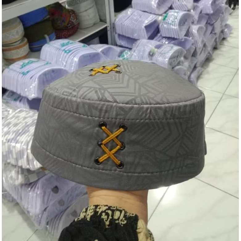 Peci Assagofa Bulat Motif Embos Kopiah Solmet Peci Bulat Songkok haji Peci Putih Busana muslim