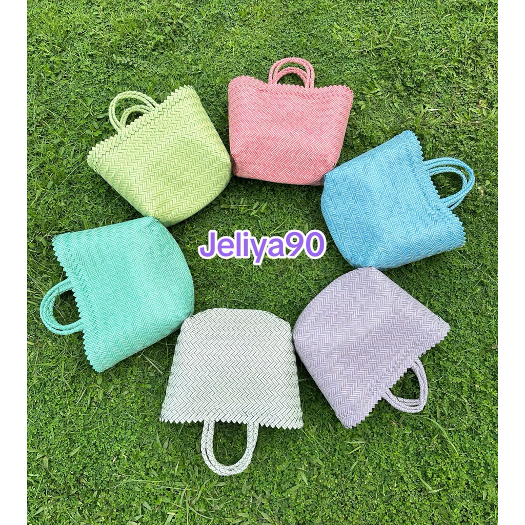 Tas Anyaman plastik Size M