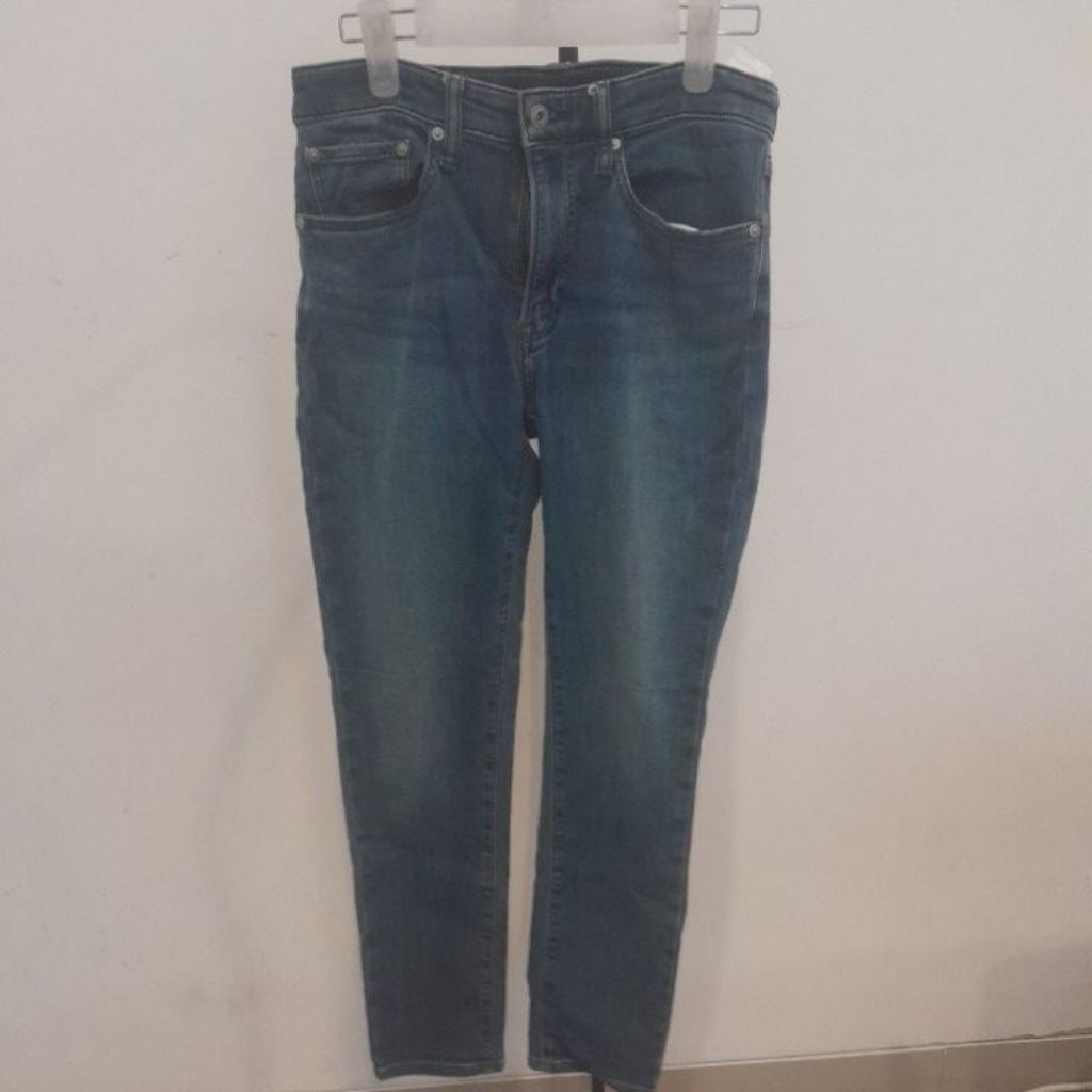 preloved celana jeans pria uniqlo