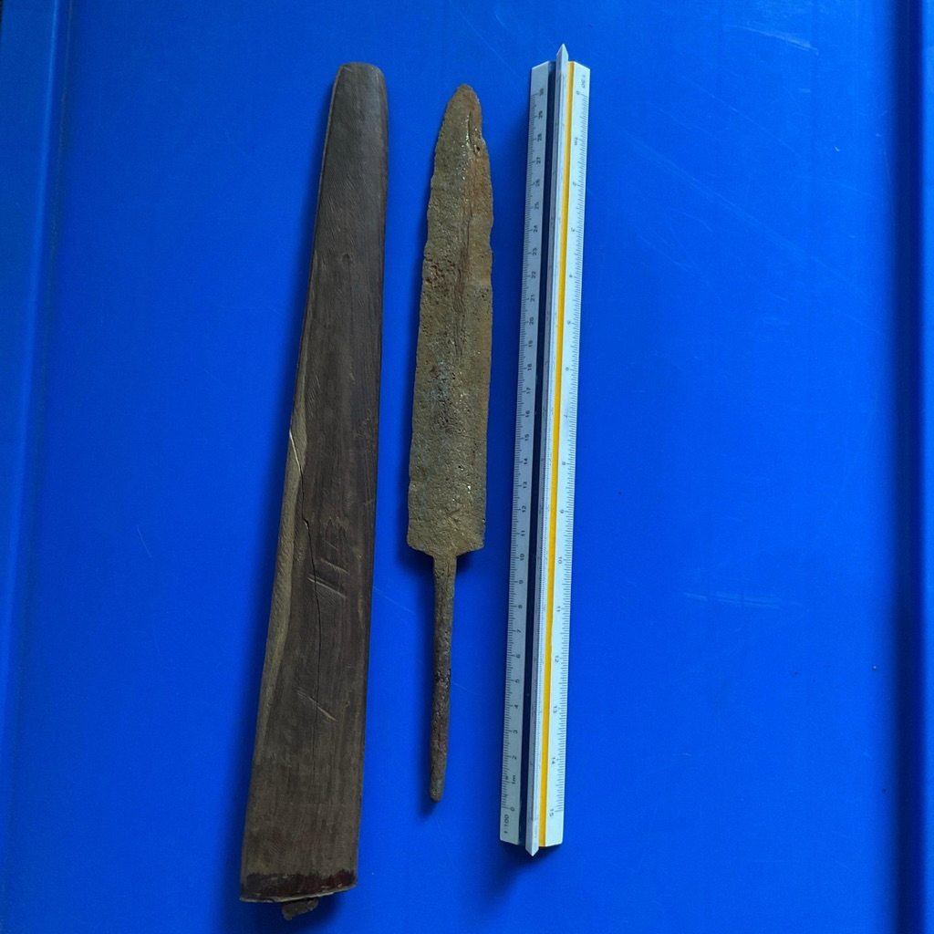 Pusaka Tomba’ Sepuh Antik Lawasan Jaman Dulu Kuno