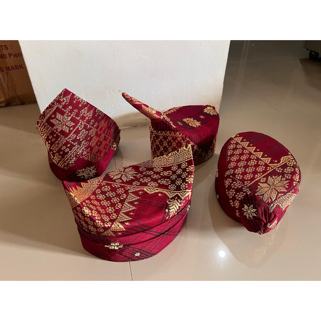 PECI songket adat lampung