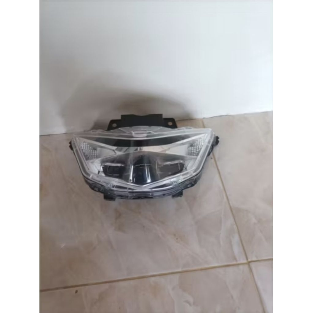 Reflektor Lampu depan Beat 2020-2022 Beat street Original