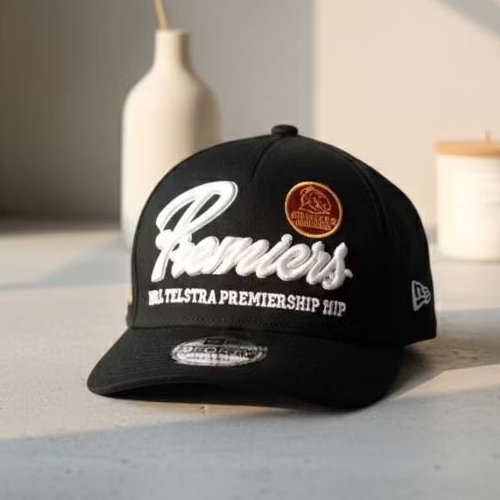 topi Premier bordir puti