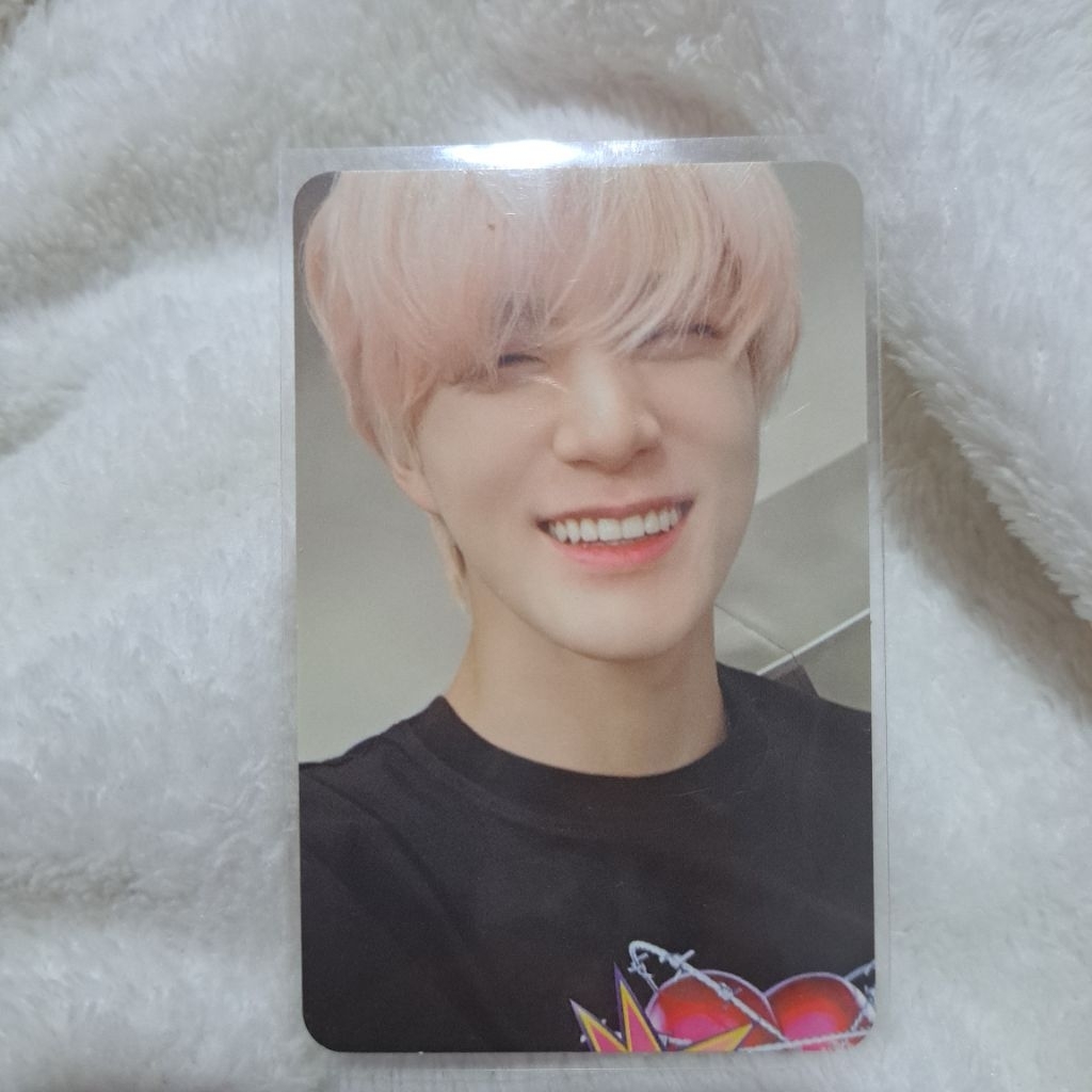 jeno official photocard glitch mode tshirt