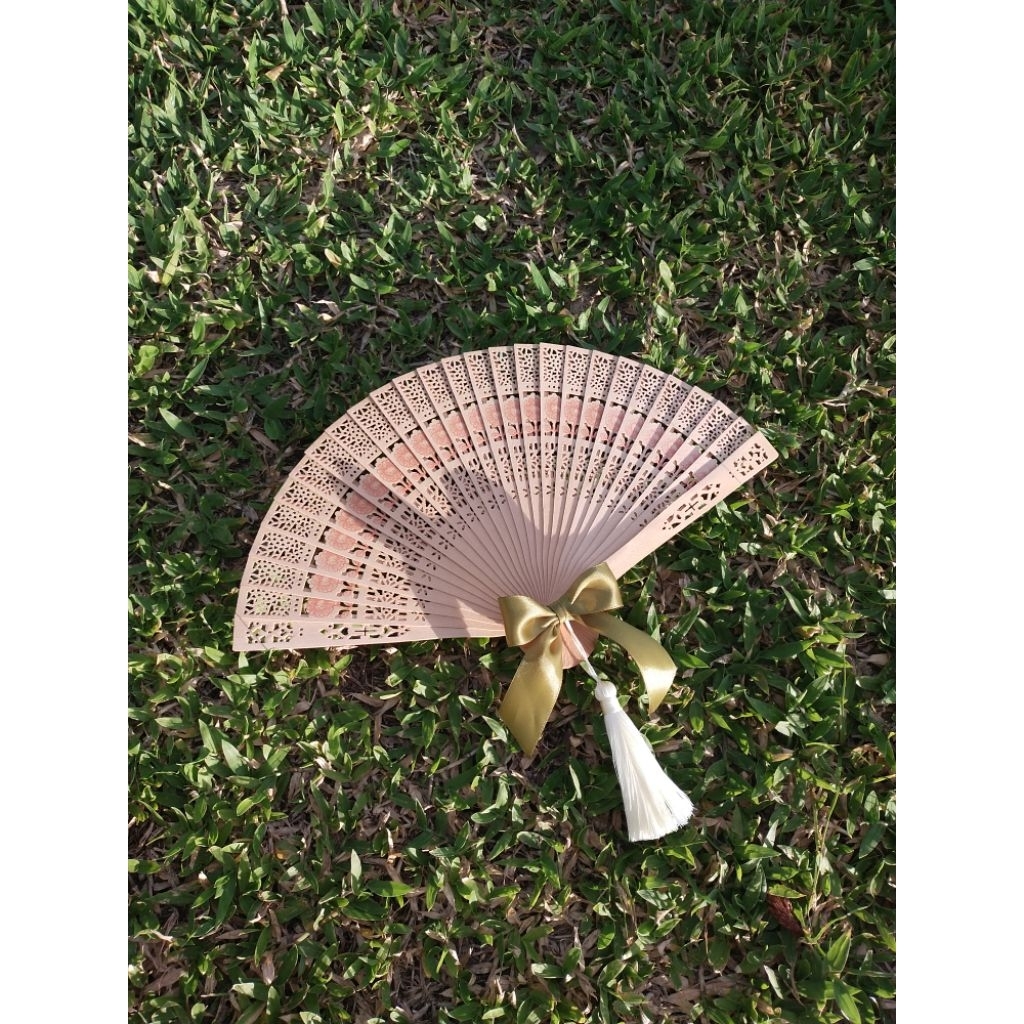 Kipas Kayu Cendana