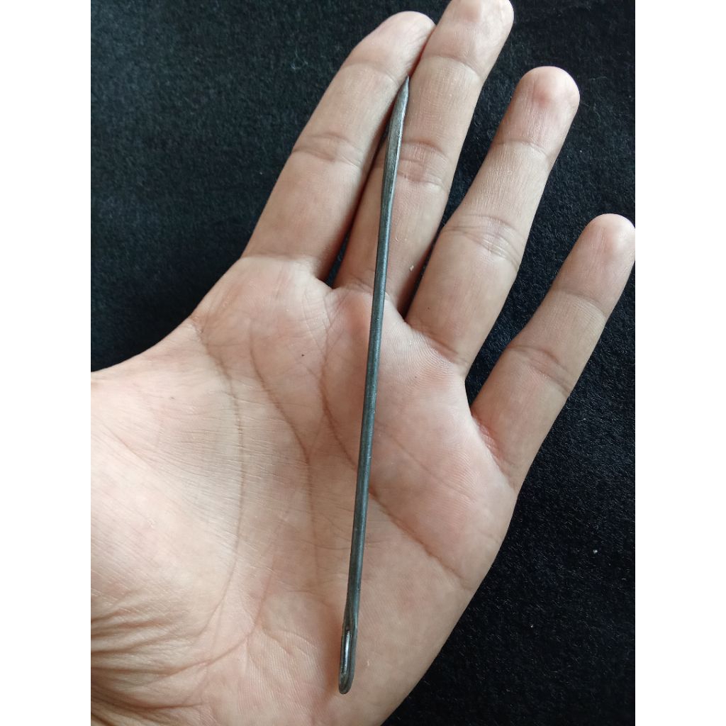 Jarum jahit karung goni