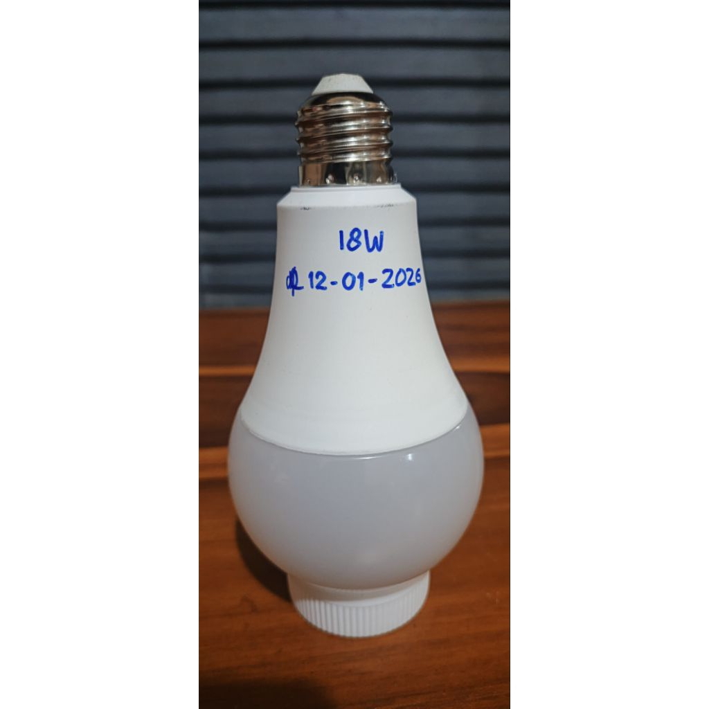 Lampu LED 18 Watt YPS
