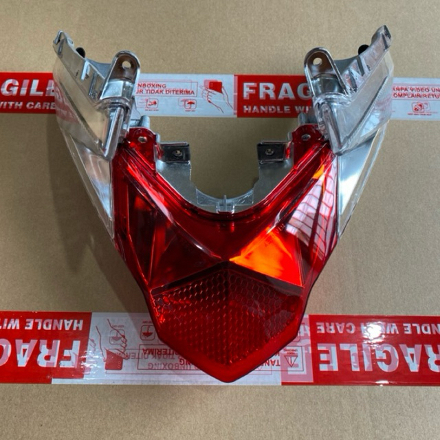 Lampu Rem Belakang Vario 125 Old KZR Original