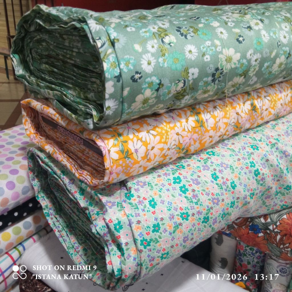 KAIN COTTON RAYON UNIQLO ORIGINAL PREMIUM