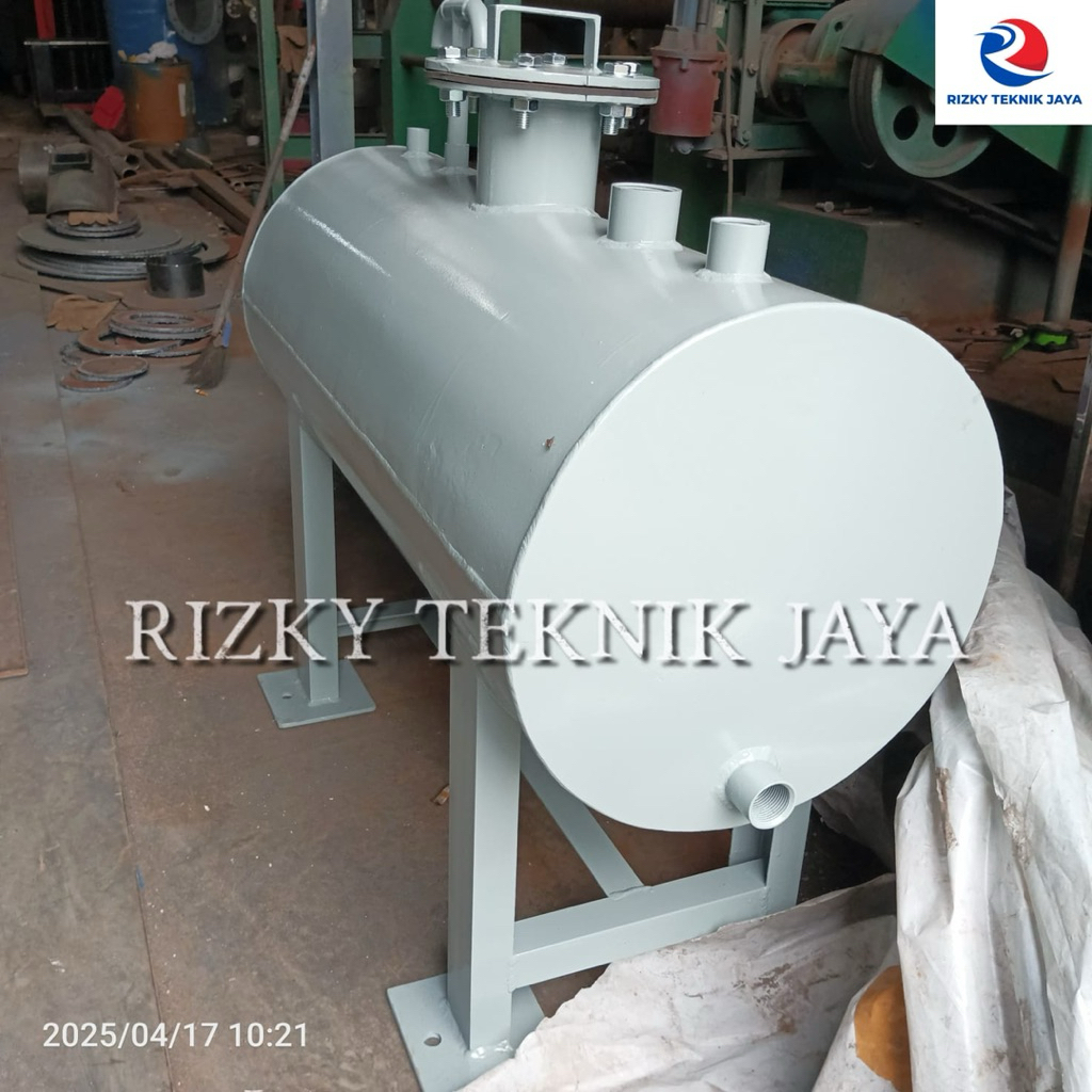 TANGKI TAMBAHAN GENSET SOLAR 200 Liter SS400